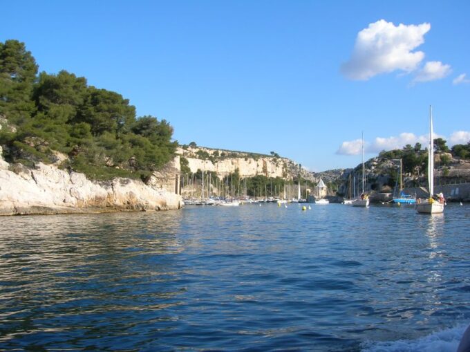 From Aix: Cassis Boat Ride & Provence Wine Tasting Day Tour - Frequently Asked Questions