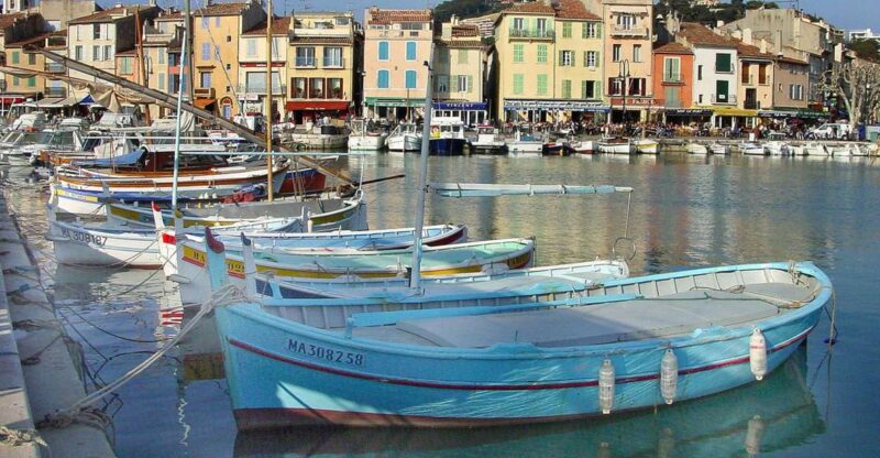From Aix-en-Provence: Cassis & Luberon Tour - Key Points