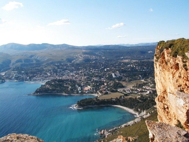 From Aix-en-Provence: Half-day Cassis & Cap Canaille Stop - Key Points
