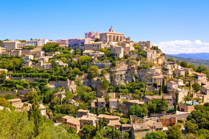 From Aix En Provence: Luberon Villages Full-Day Guided Tour - Lunch Break in Roussillon