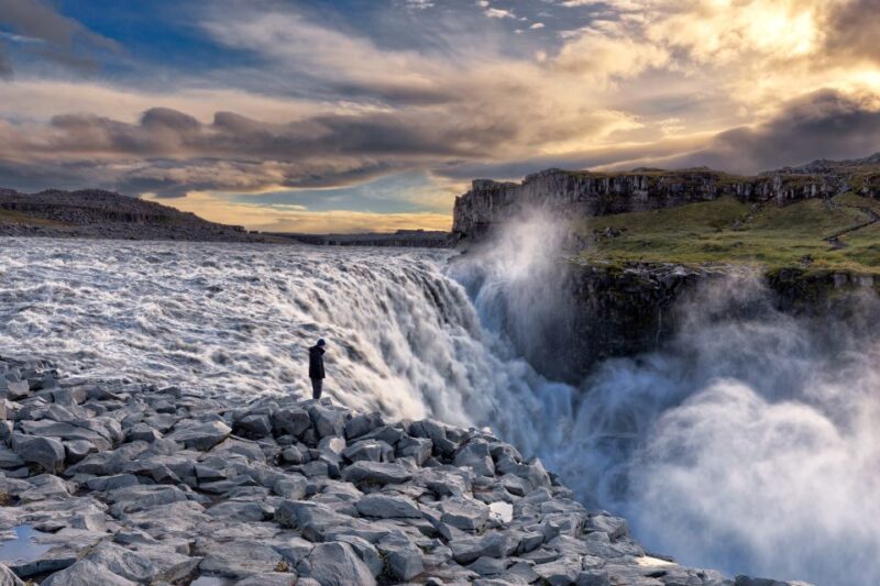 From Akureyri: Diamond Circle Guided Day Trip With Lunch - Key Points