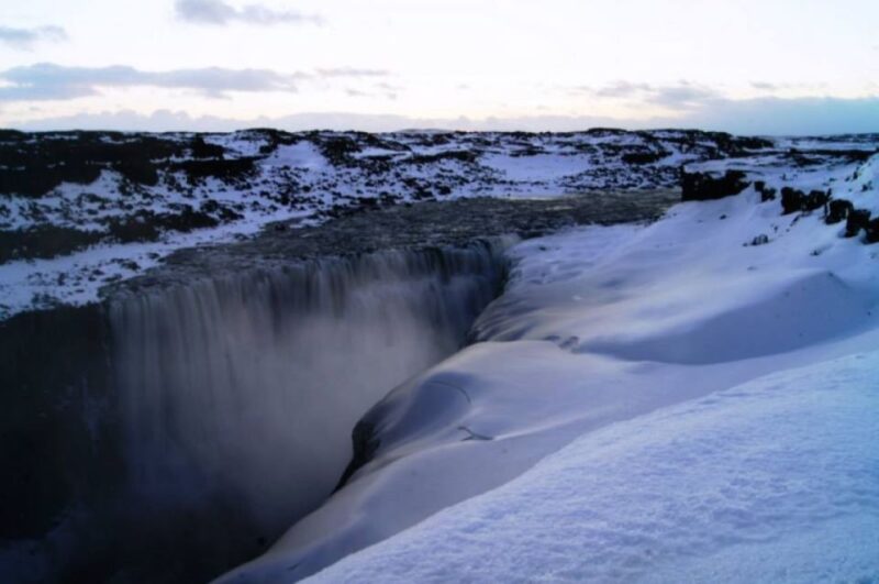From Akureyri: Goðafoss, Mývatn, Dettifoss Super Jeep Tour - Geological Features
