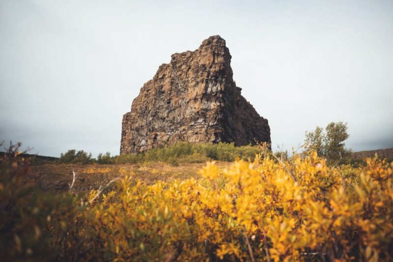 From Akureyri: Private Diamond Circle Nature Tour & Transfer - What to Bring and Considerations