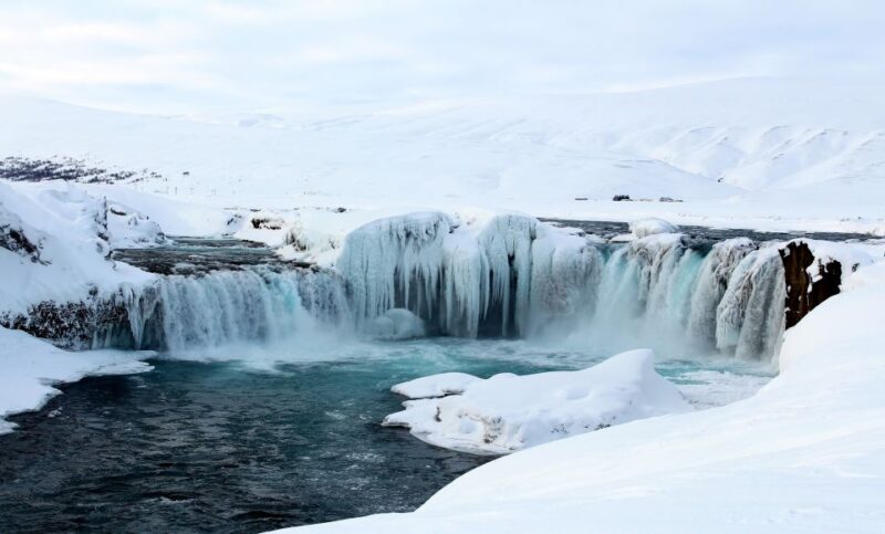 From Akureyri: Private Lake Mývatn Day Trip With Local Guide - Key Points