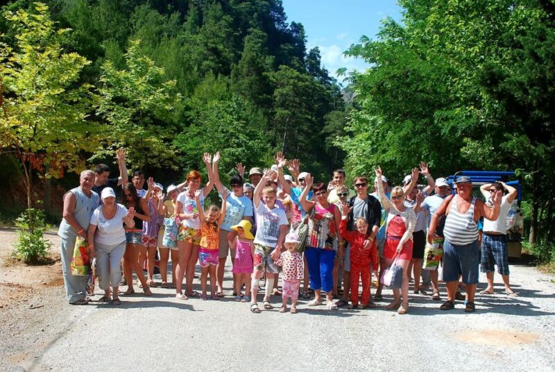From Alanya: Cabrio Adventure Safari Tour W/ Lunch - Lunch by Dim River