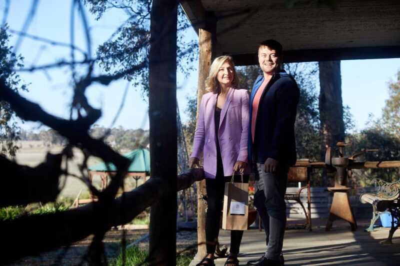 From Albany: Mount Barker Wine Tasting Day Tour - Lunch and Refreshments