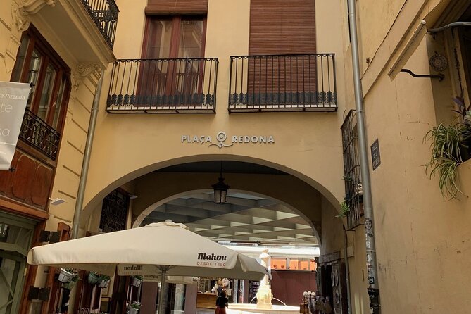 From Albir, Altea, Benidorm & Calpe: Valencia City Excursion - Valencias Architecture and Dining