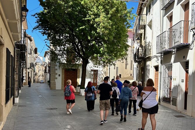 From Albir, Altea, Calpe & Benidorm: Coast & Caves Excursion - Exploring Medieval Benissa
