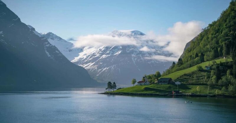 From Ålesund: Hjørundfjord Sightseeing Cruise - Key Points