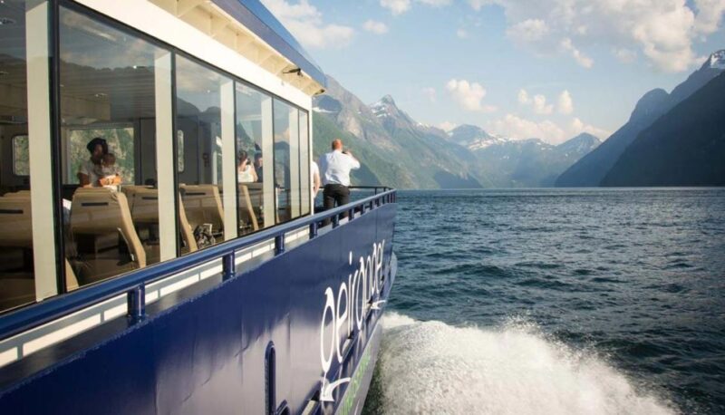 From Ålesund: Round-Trip Boat Cruise to Geirangerfjord - Exploring the Village of Geiranger