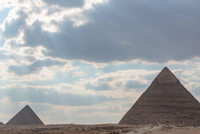From Alexandria: Cairo, Pyramids & Egyptian Museum Day Tour - Accessibility