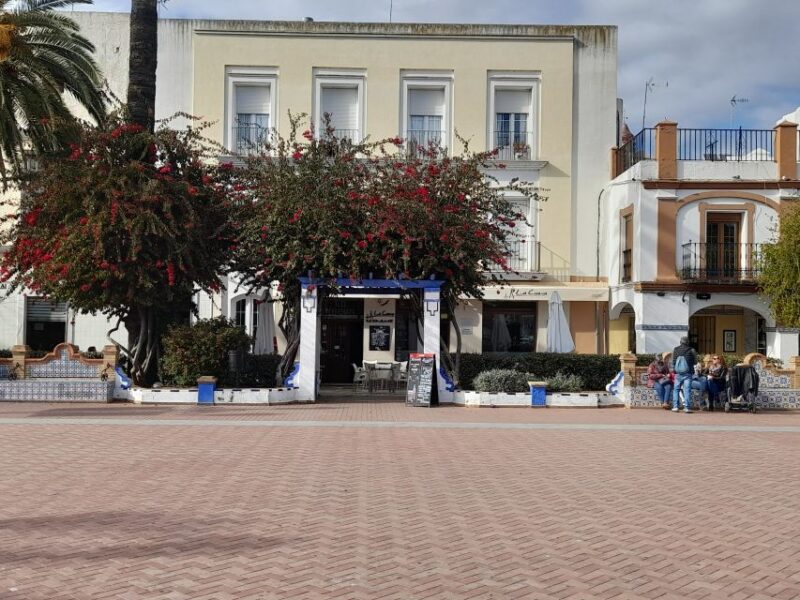From Algarve: Private Ayamonte Van Tour - Portugal-Spain Border Crossing