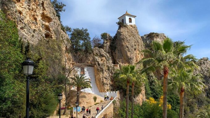 From Alicante/Benidorm: Guadalest and Algar Waterfalls Tour - Customer Reviews