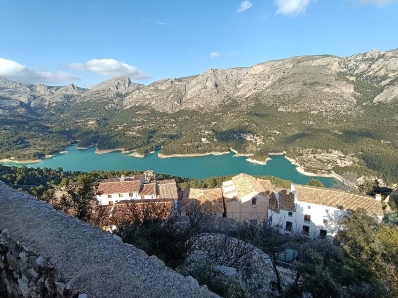 From Alicante, Benidorm to Guadalest. Gidovik - History and Evolution