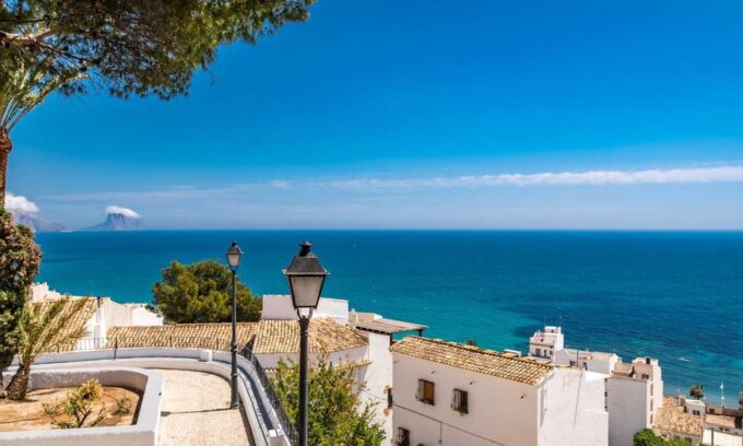 From Alicante: Guadalest, Altea & Ticket for Algar Waterfalls - Booking and Reservation Information