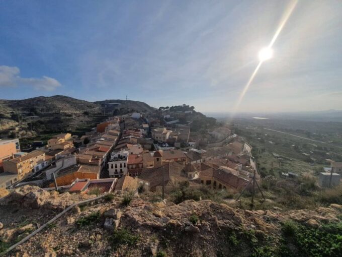 From Alicante: to the Caves in Europe, Canelobre. Gidovik - Exploring Busots Landmarks