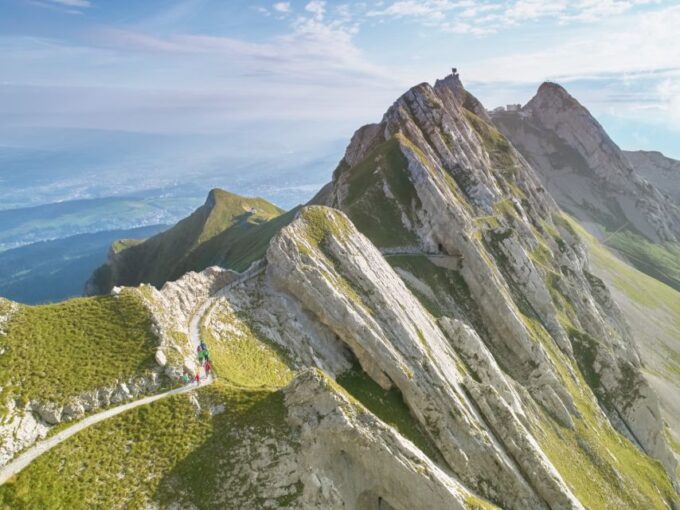 From Alpnachstad or Kriens: Mount Pilatus Roundtrip Ticket - Child Pricing