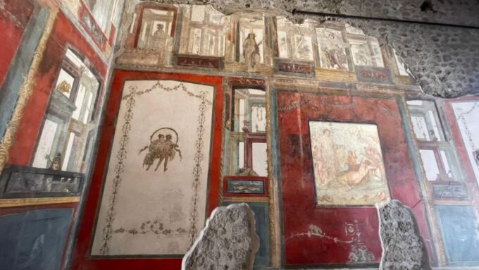 From Amalfi Coast : Pompeii Ruins Guided Tour Small Group - Duration and Price