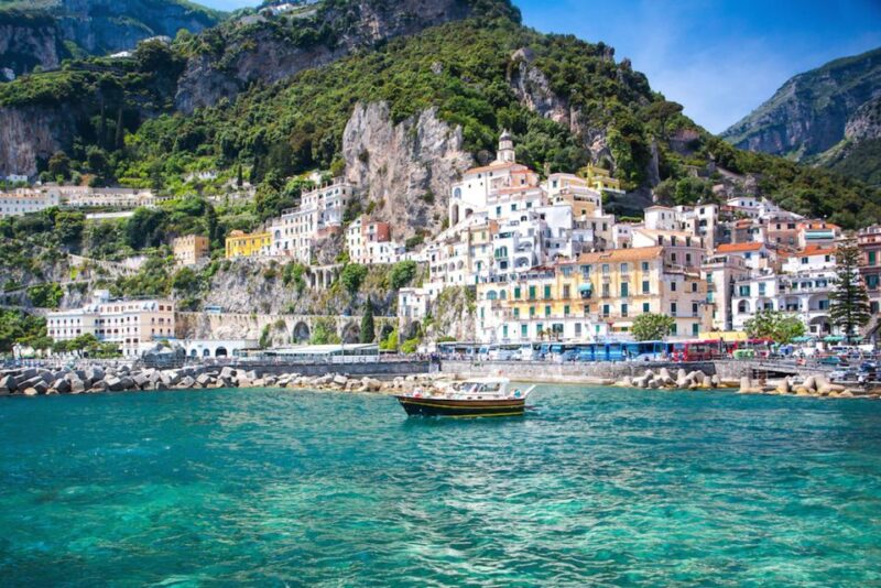 From Amalfi: Day Trip to Capri by Private Boat With Drinks - Key Points