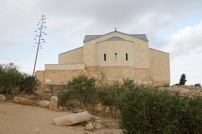 From Amman Madaba Mount Nebo Baptism Site and Dead Sea - Key Points
