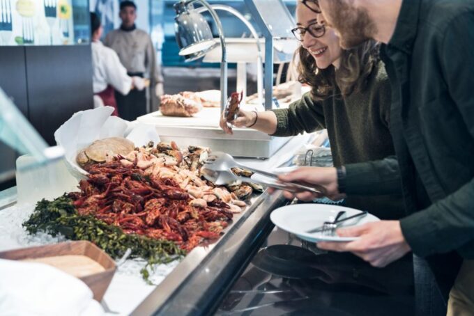 From Amsterdam: 2-Night Return Cruise to Newcastle - Explore Newcastle