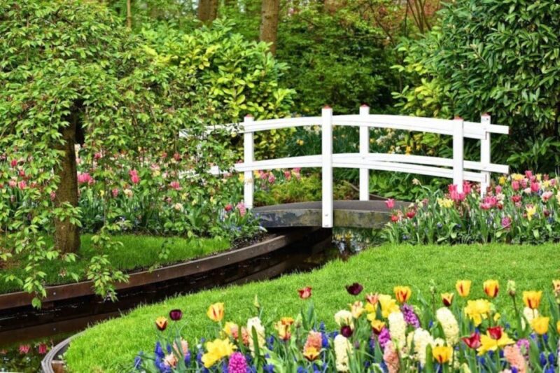 From Amsterdam: Private Tour to the Keukenhof and Madurodam - Madurodam: Miniature City