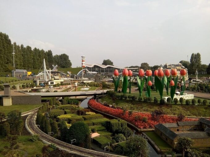 From Amsterdam: Private Tour to the Keukenhof and Madurodam - Important Information