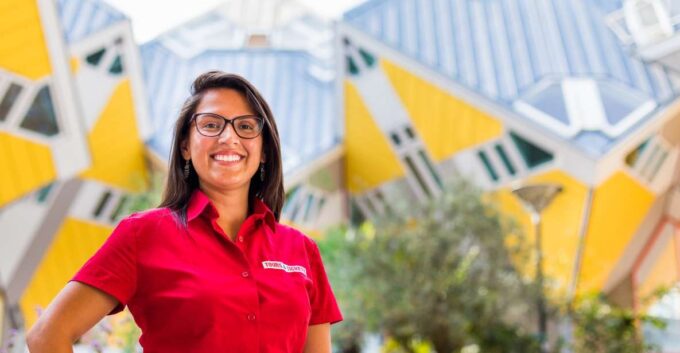 From Amsterdam: Rotterdam, Delft & The Hague Guided Day Tour - Explore Delft and Madurodam