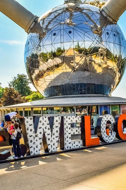 From Amsterdam: To Brussels - Travel as a VIP - Manneken Pis and Cathedrals