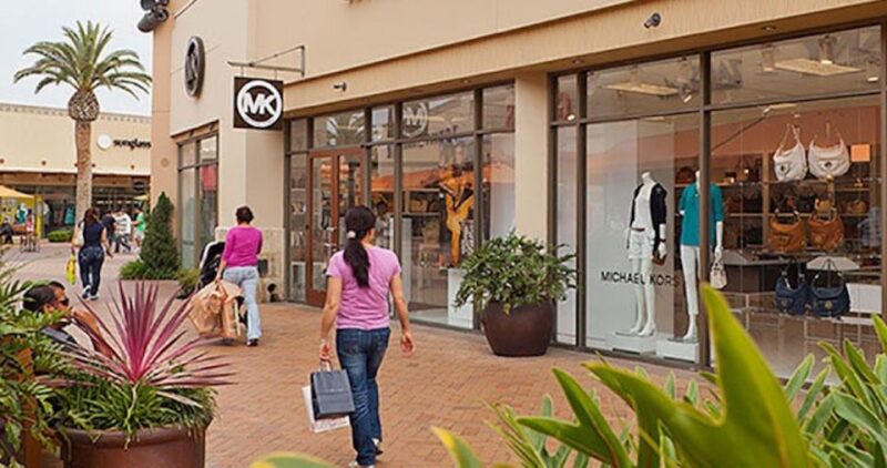 From Anaheim: Citadel Outlets Shopping Tour W/ Hotel Pickup - Itinerary Details