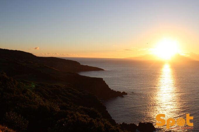 From Angra Do Heroísmo: Terceira Sunset With Local Products - Frequently Asked Questions