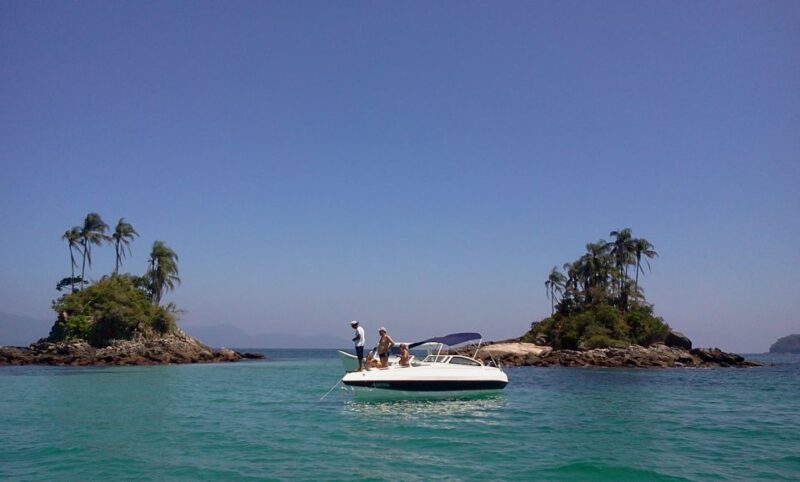 From Angra Dos Reis: Botinas & Dentista Beach Speedboat Tour - Highlights
