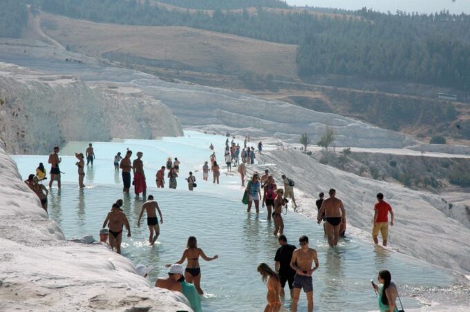 From Antalya /Side /Manavgat: Pamukkale and Salda Lake Tour - Hierapolis: Ancient City Exploration