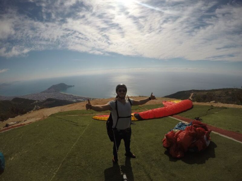 From Antalya/Side: Tandem Paragliding in Alanya - Scenic Paragliding Experience