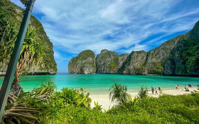 From Ao Nang: Phi Phi Islands Day Tour by Boat With Lunch - Lunch and Activities