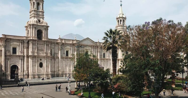 From Arequipa: Incredible Tour With Puno 3d/2nights - Day 1: Arequipa to Chivay
