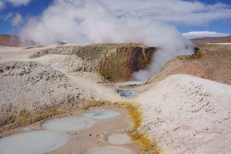 From Atacama | Salar De Uyuni 4 Days the Largest Salt Lake - Key Points