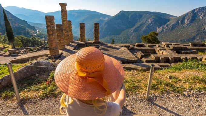 From Athens: 3 Days in Meteora & Delphi With Tours & Hotel - Witnessing Meteoras Sunset