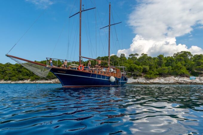 From Athens: Aegina, Agistri and Metopi Day Cruise W/ Lunch - Convenient Transportation