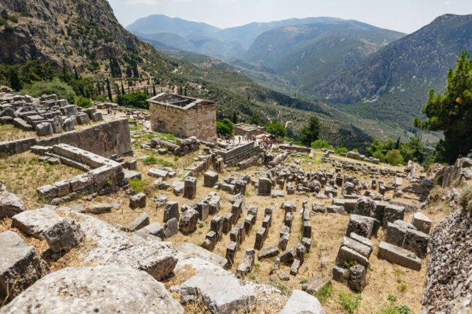 From Athens: Delphi and Meteora 2-Day Guided Tour - Pickup and Drop-off Locations