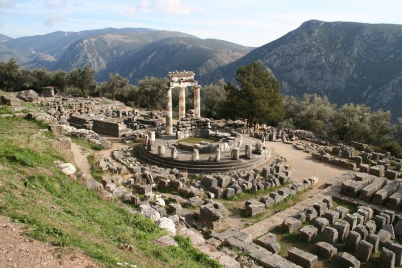 From Athens: Delphi Full Day V.R. Audio Guided Tour - Traditional Village Exploration