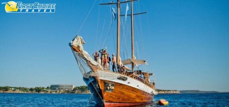 From Athens: One Day Cruise to Piraeus - Jumping Into the Sea