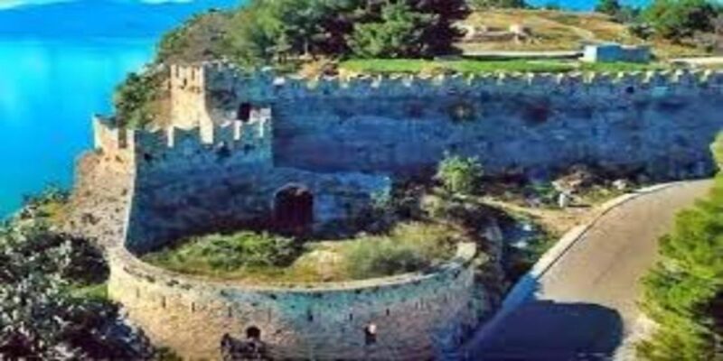 From Athens: Peloponnese Full Day Private Tour & Audio Tour - Discovering Acrocorinth