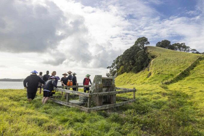 From Auckland: Browns Island Motukorea Sea Kayak Tour - Safety Briefing