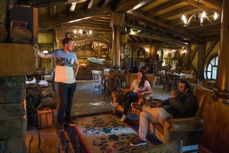 From Auckland: Hobbiton & Waitomo Caves Full-Day Trip - Breakdown of the Itinerary