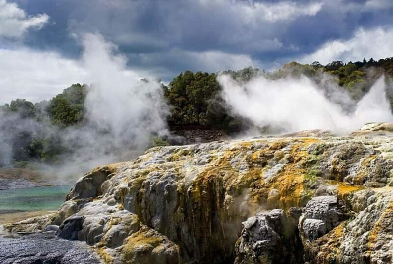 From Auckland: Rotorua Mori Village & Hot Springs with Haka - From Auckland: Rotorua Mori Village & Hot Springs with Haka – A Full-Day Adventure