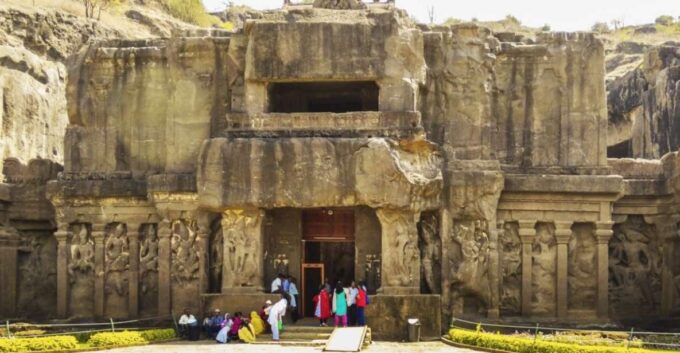From Aurangabad: Ajanta and Ellora Caves Private 2-Day Tour - Transportation