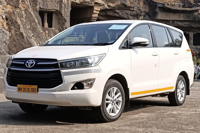 From Aurangabad: Hire a Cheap Taxi Car to Visit Ajanta and Ellora - Visiting the Caves