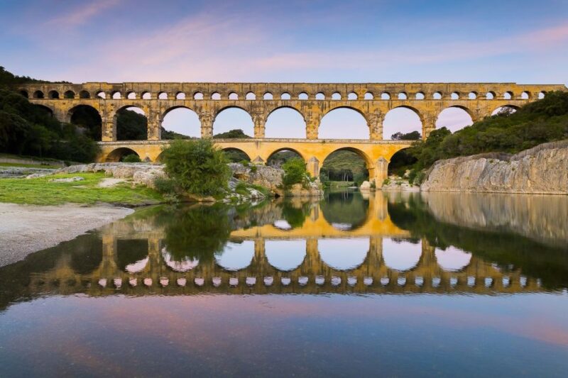 From Avignon: Full-Day Best of Provence Tour - Discover Gordes Village