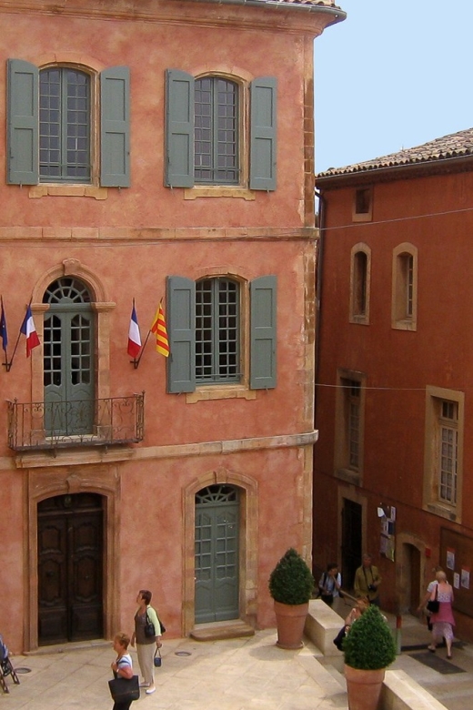 From Avignon: Half-Day Hilltop Villages of Luberon - Frequently Asked Questions